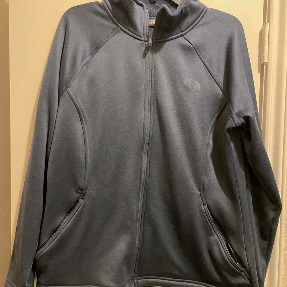 ⭐️Women’s North Face Jacket⭐️